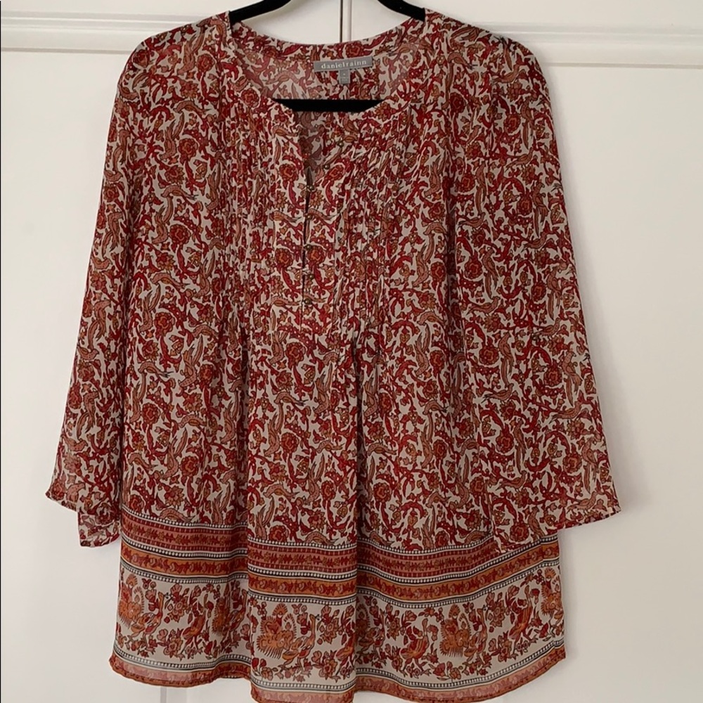 Sheer 3/4 Top